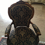 Restauro struttura e tappezzeria sedie in legno